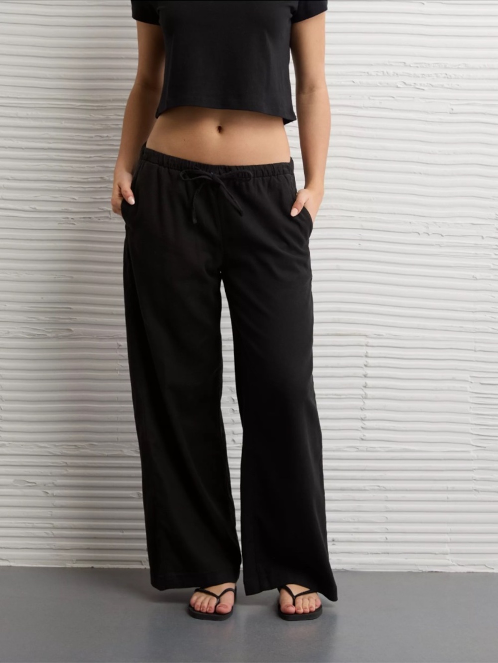 American Eagle AE Stretch Low-Rise Linen-Blend Pull-On Pant - Black, Small